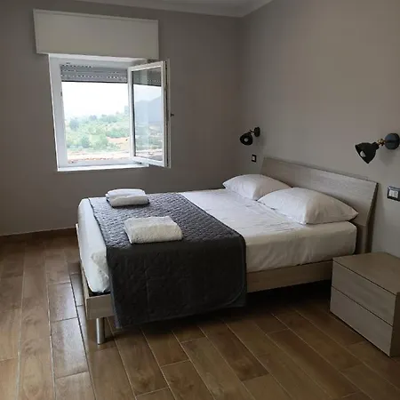 La Finestra Sul Colle Apartment Caiazzo Exterior photo